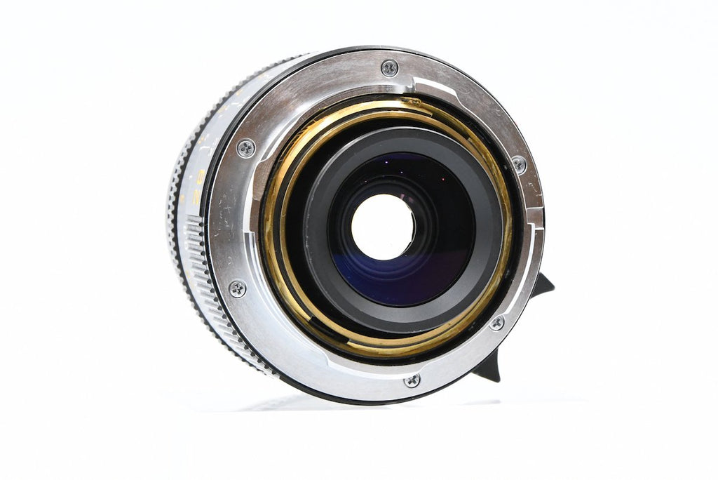Leica Elmarit 28mm F2.8 4th SN. 3743788