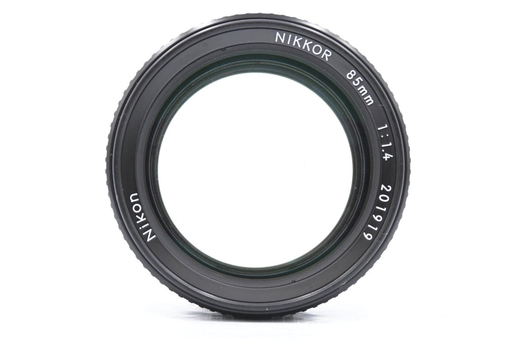 Nikon Ai-S 85mm F1.4 SN. 201919