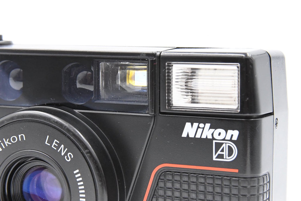 Nikon L35AD2 SN. 4194447