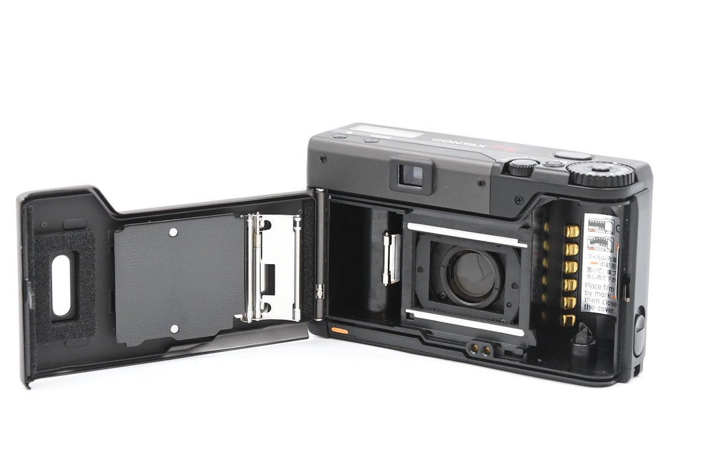 CONTAX T3 Titanium Black Early Model SN. 018351