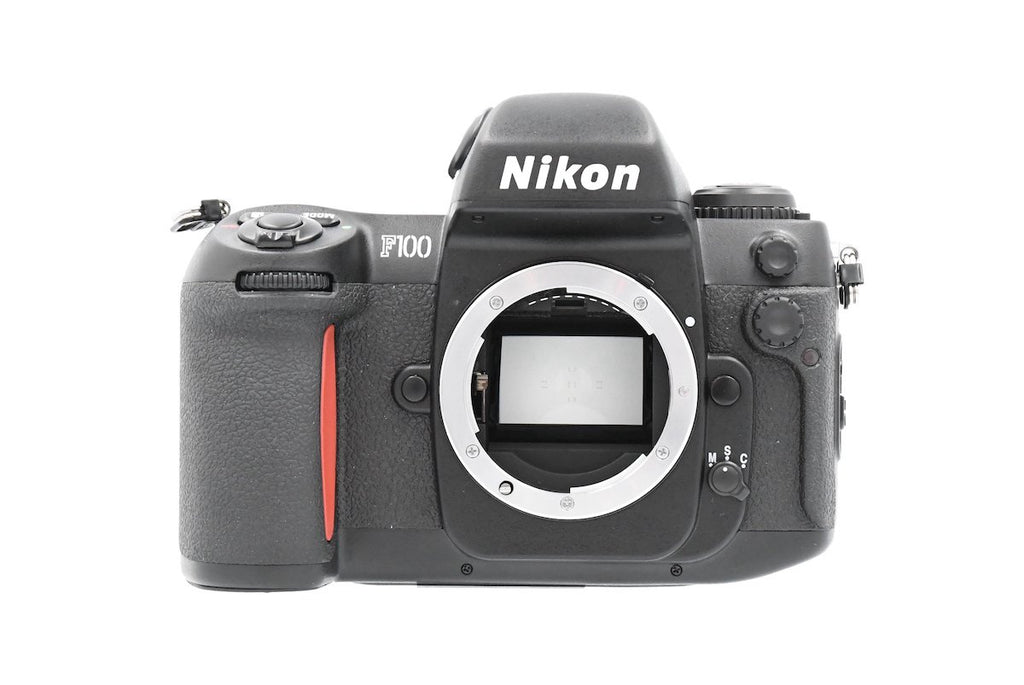 Nikon F100 + MF-29 SN. 2086815