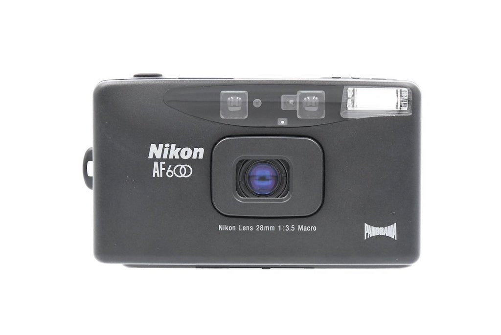 Nikon AF600 SN. 4081547