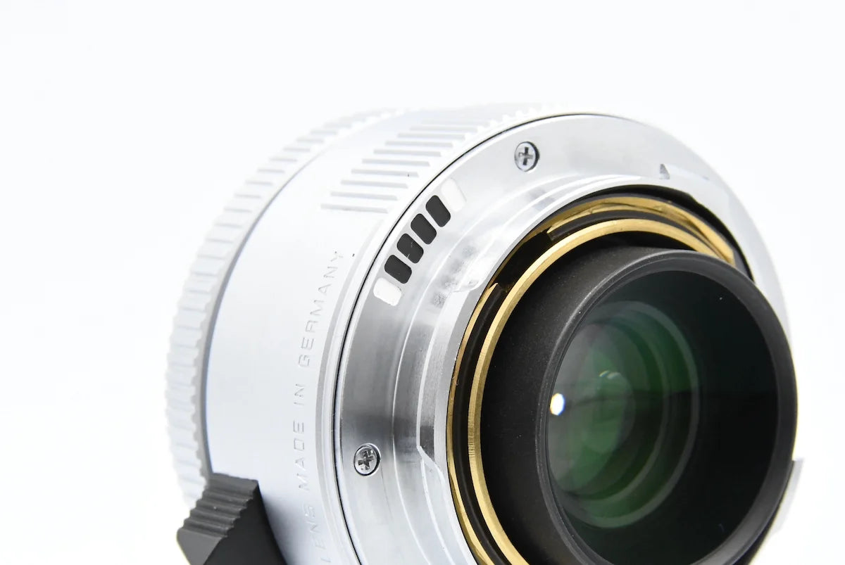 Leica Summicron 35mm F2 ASPH Silver 6Bit SN. 4218293 – FILMCAMERA Leica Summicron 35mm F2 ASPH Silver 6Bit SN. 4218293 – FILMCAMERA