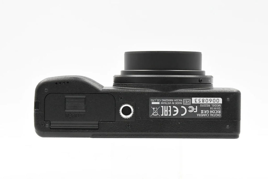 RICOH GRIII SN. 0060853