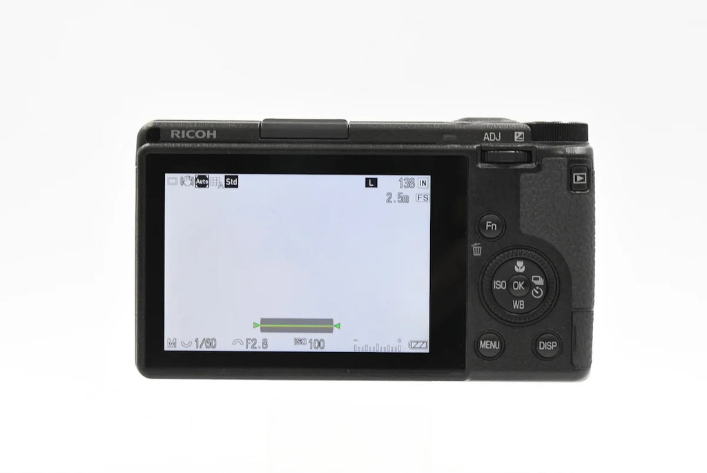 RICOH GRIII SN. 0060853