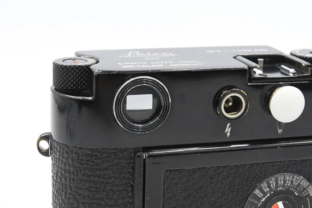 Leica M2 Black repaint SN. 1099290