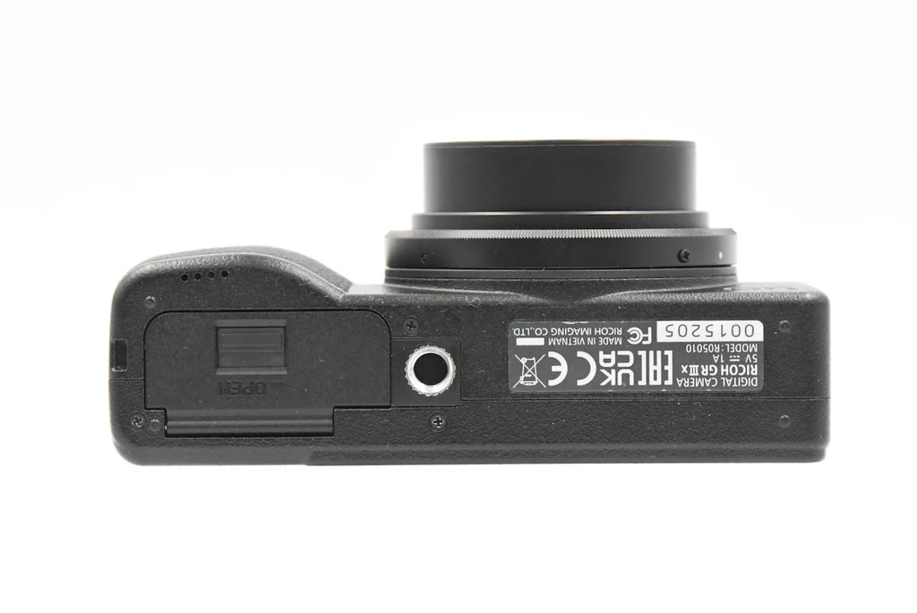 RICOH GRIIIx SN. 0015205