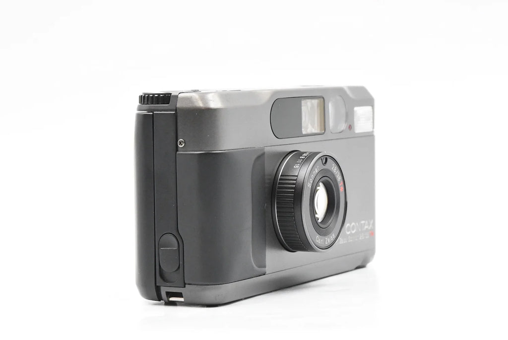 CONTAX T2D Titanium Black SN. 078050