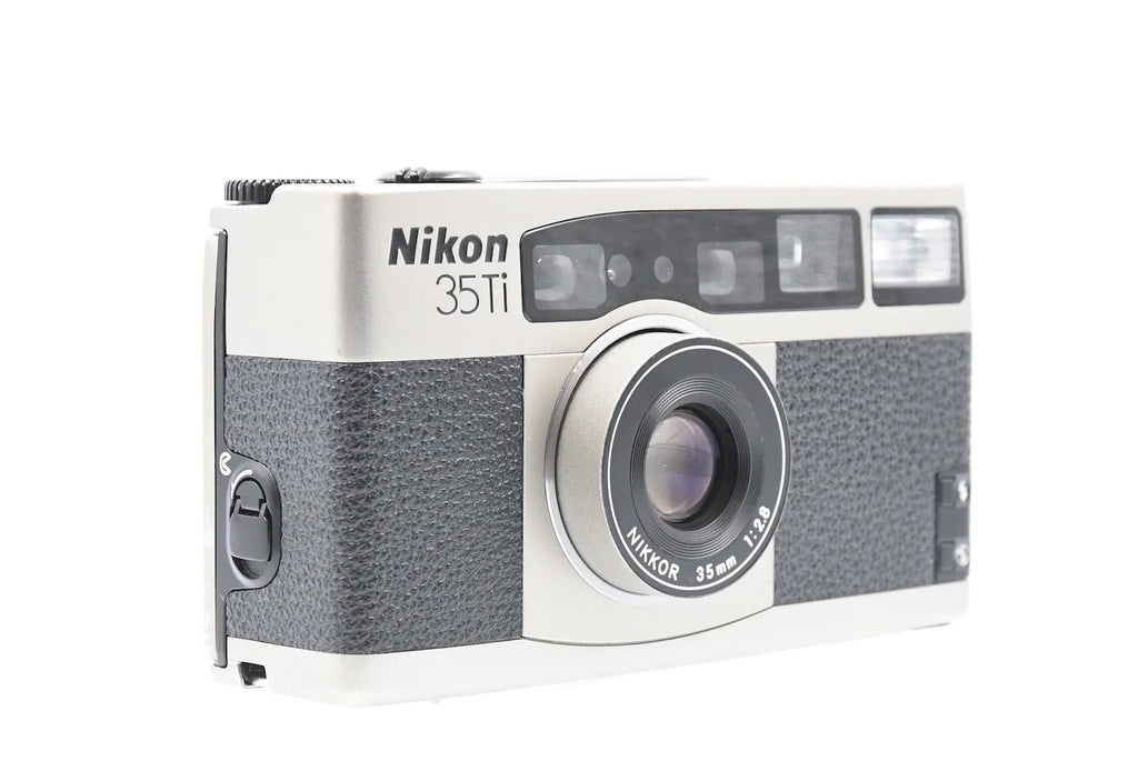 Nikon 35Ti SN. 5025955