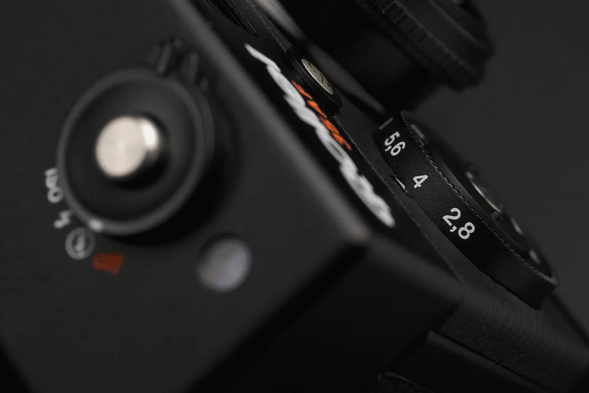 【良品】Rollei 35 ブラック 完動品 2021年OH済み #s3 Rollei 35 AF Black – FILMCAMERA TOKYO
