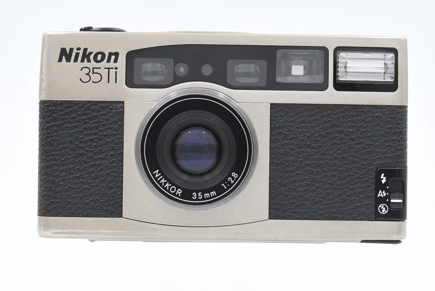 ニコンTi35 Nikon 35Ti Review, Sample Images & User's Guide by Ken Rockwell