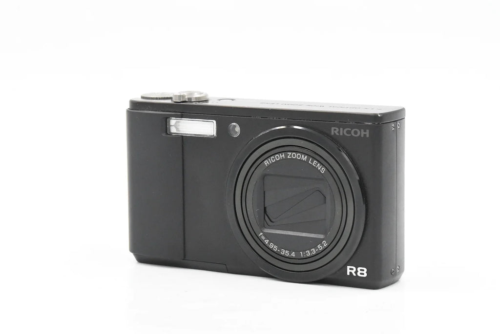 RICOH Caplio R8 Black SN. 20143671