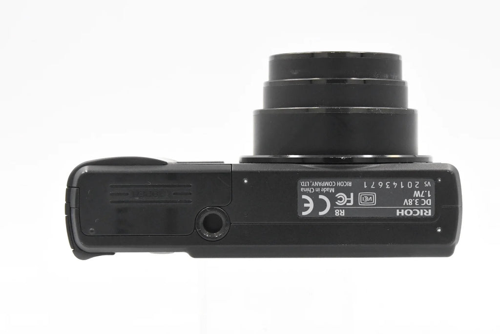 RICOH Caplio R8 Black SN. 20143671