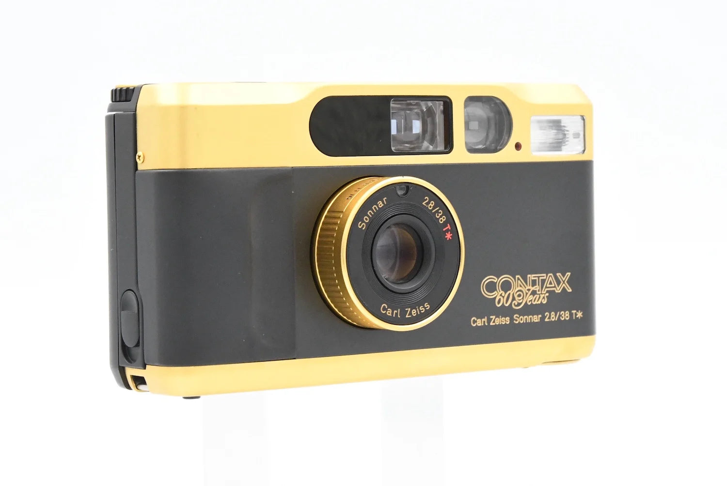 CONTAX T2 60th Anniversary SN. A1795 – FILMCAMERA TOKYO CONTAX T2 60th Anniversary SN. A1795 – FILMCAMERA TOKYO