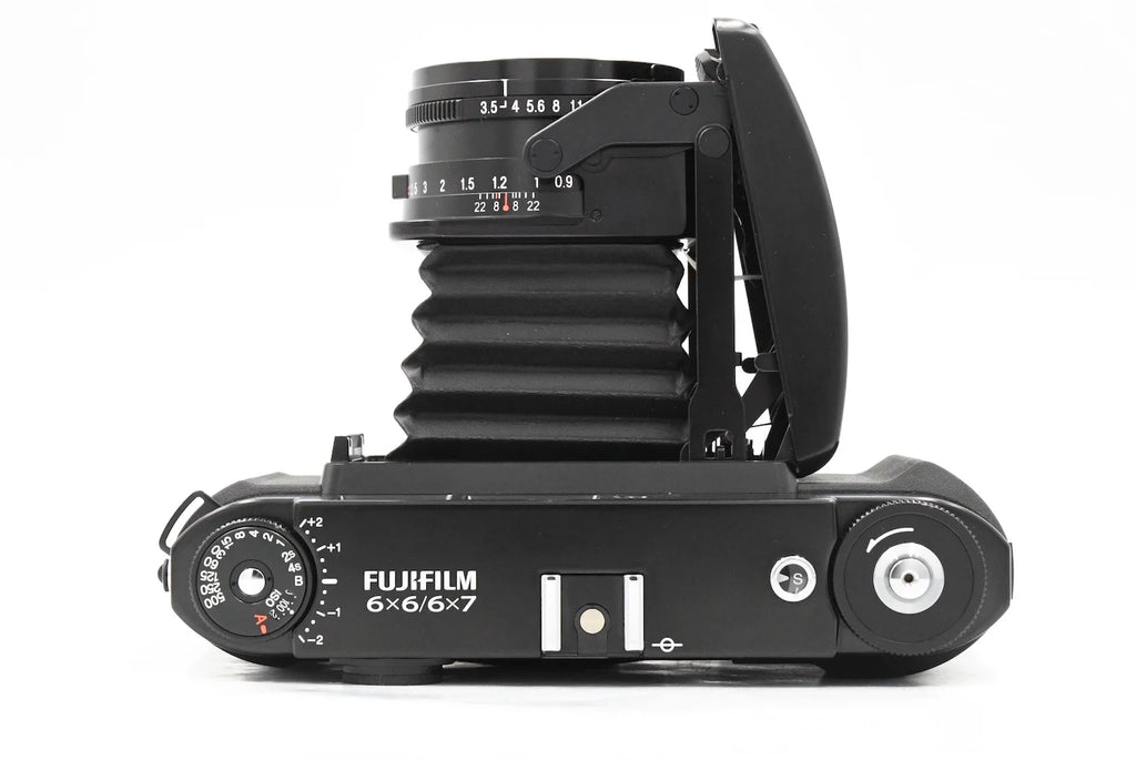 FUJIFILM GF670 Professional Black SN. 12102906