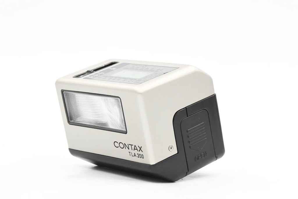 CONTAX TLA200 SN. 9121667