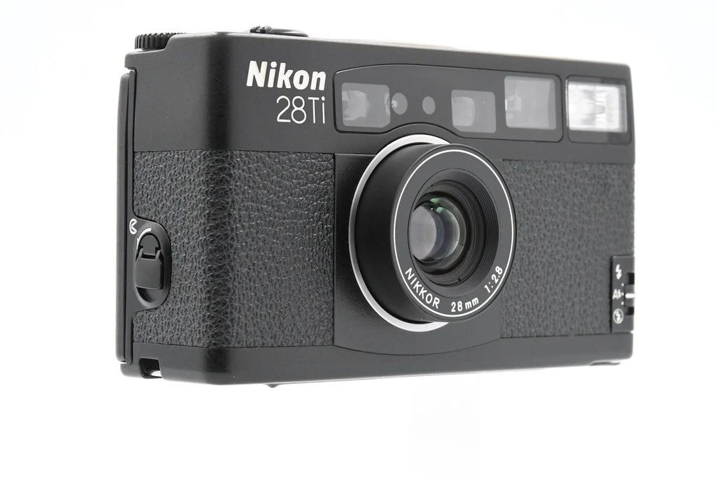 Nikon 28Ti SN. 5009200