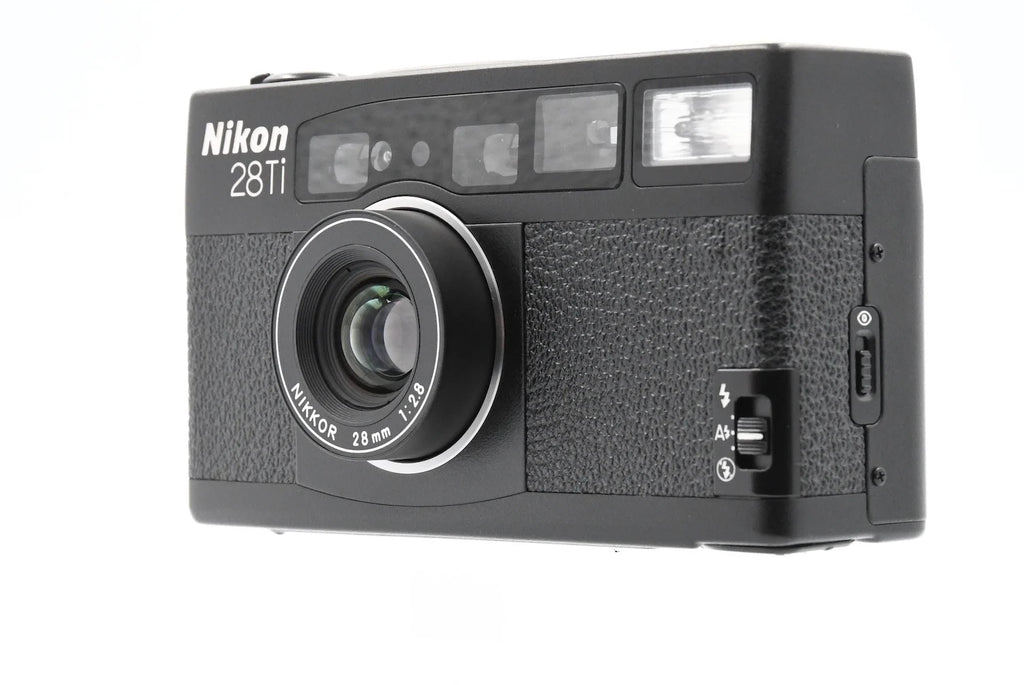 Nikon 28Ti SN. 5009200