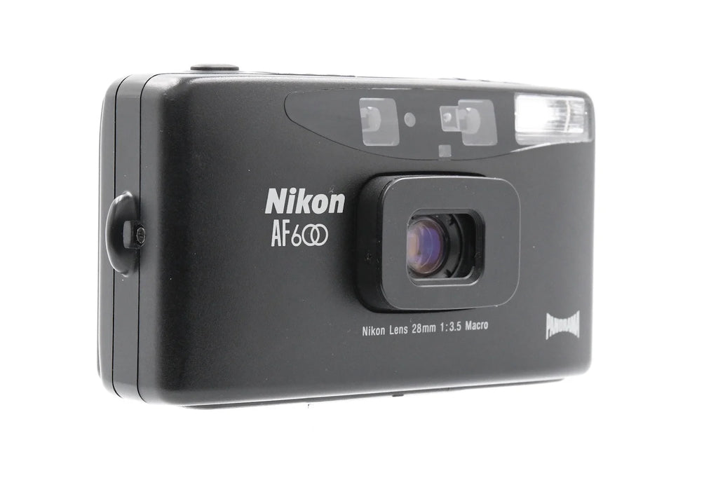 Nikon AF600 SN. 4039322