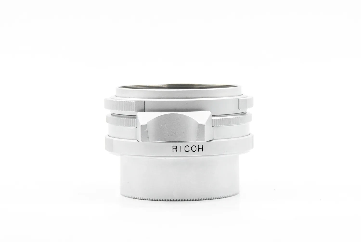 RICOH GR LENS 28mm F2.8 Silver (L) SN. 00604 – FILMCAMERA TOKYO RICOH GR LENS 28mm F2.8 Silver (L) SN. 00604 – FILMCAMERA TOKYO