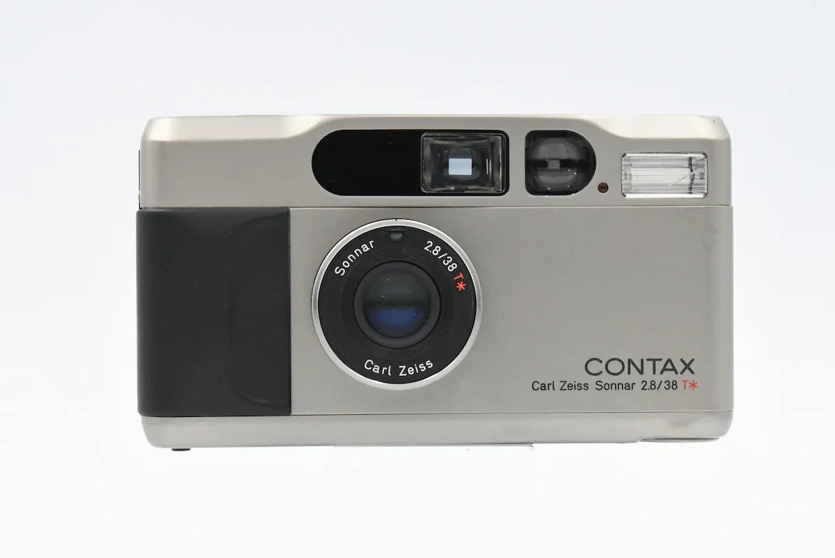 CONTAX T2 – FILMCAMERA TOKYO