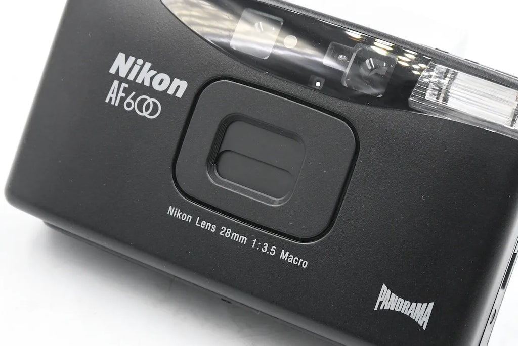 Nikon AF600 SN. 4134235