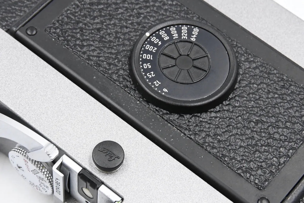 LEICA MP + LEICAVIT ANTHRACITE LIMITED SN. 3006386