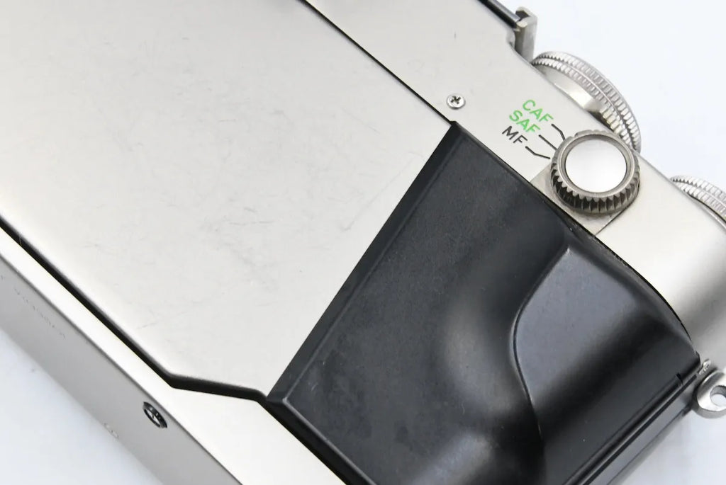 CONTAX G2 SN. 008636