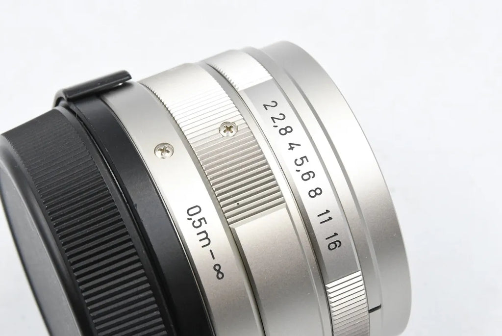 CONTAX Carl Zeiss Planar 45mm F2 T* (G) SN. 7808806