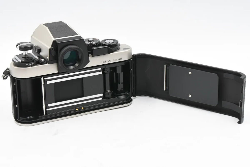 Nikon F3/T SN. 8210901
