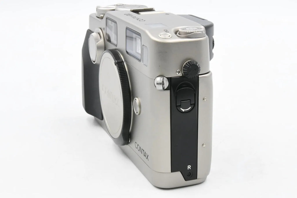 CONTAX G2 SN. 031244