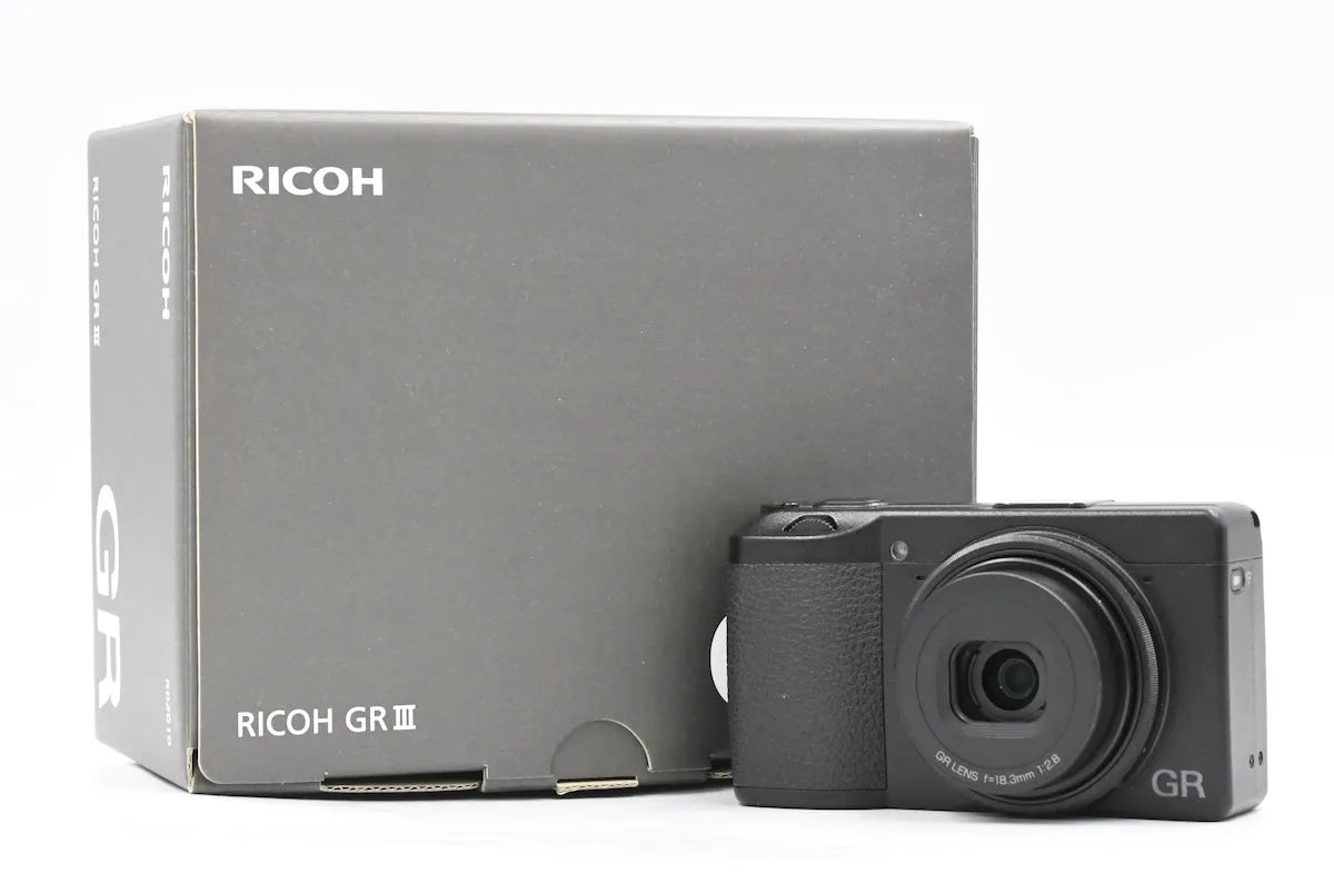 RICOH GRⅢ Buy RICOH GRIII X URBAN EDITION COMPACT CAMERA - Foto First