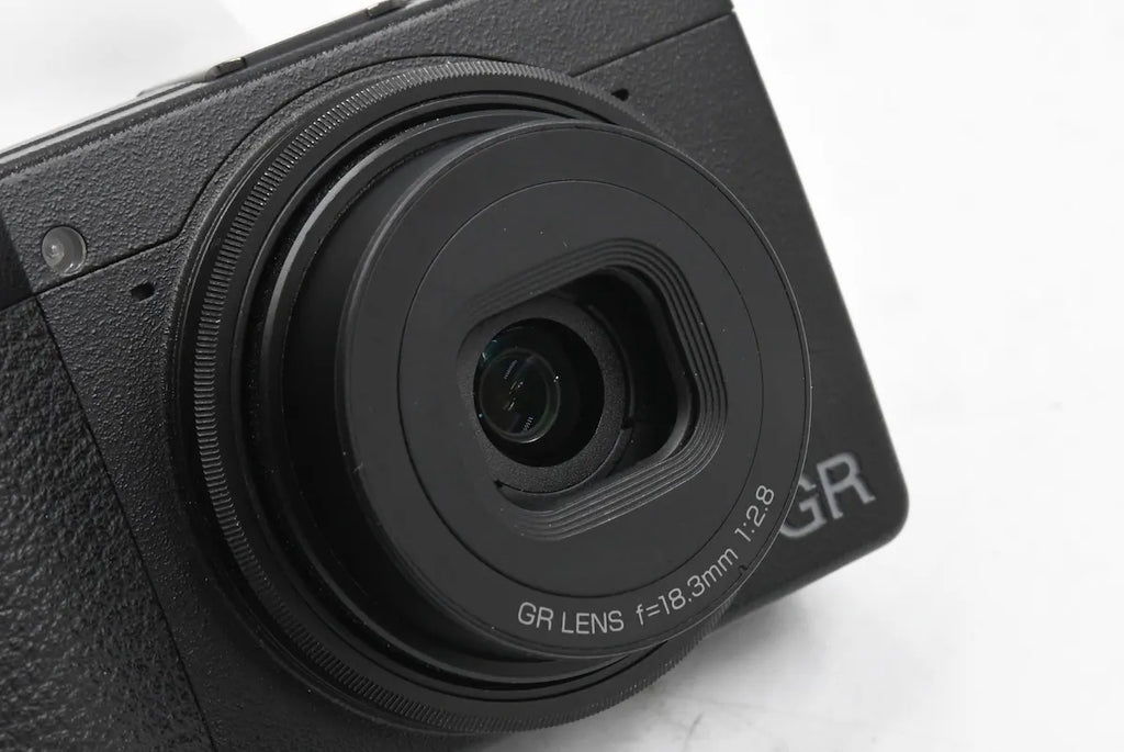 RICOH GRIII SN. 0060574