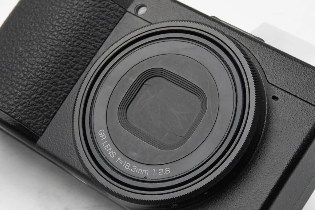 RICOH GRIII SN. 0060574