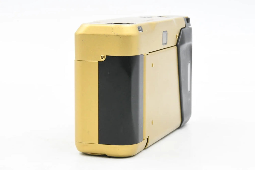 CONTAX T2 Titanium Gold SN. 154497
