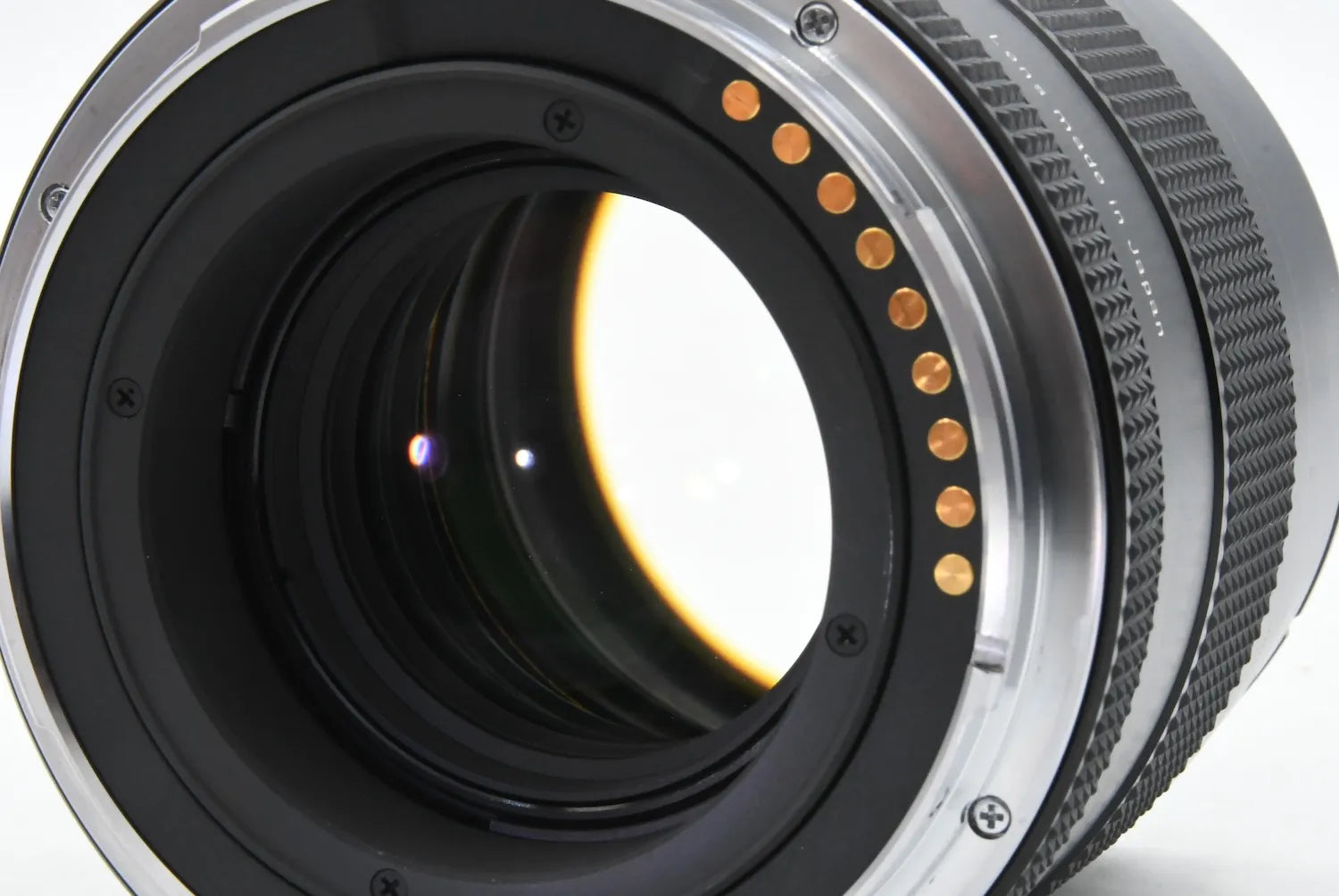 CONTAX Carl Zeiss Planar 80mm F2 T* 645 SN. 10863681 – FILMCAMERA CONTAX Carl Zeiss Planar 80mm F2 T* 645 SN. 10863681 – FILMCAMERA