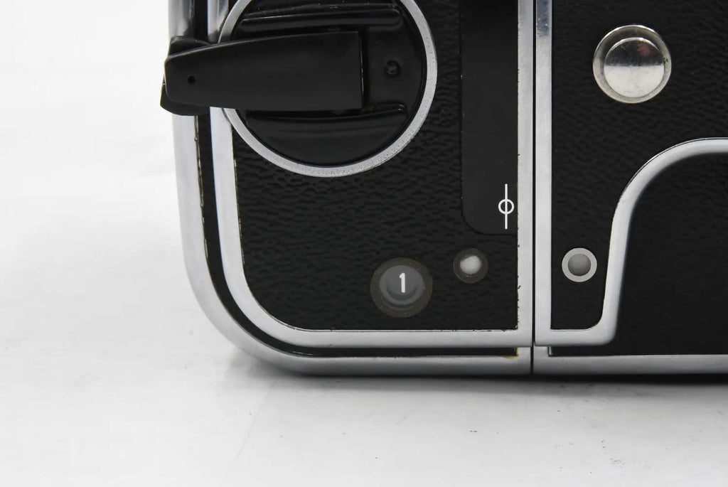 Hasselblad ★500C/M + A12 SN. RU1410252