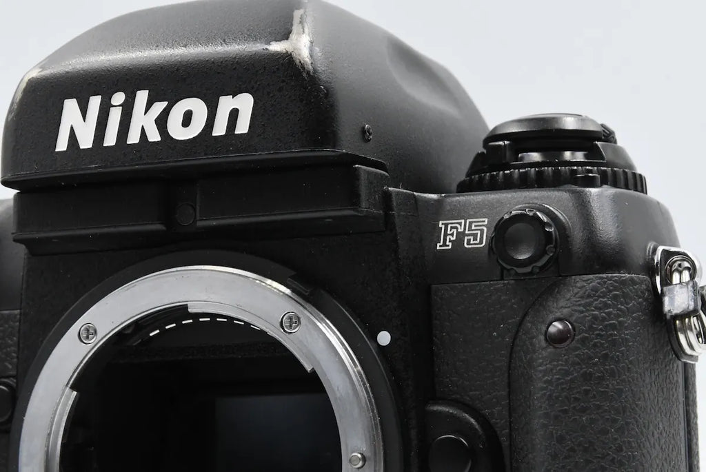 Nikon F5 SN. 3036288