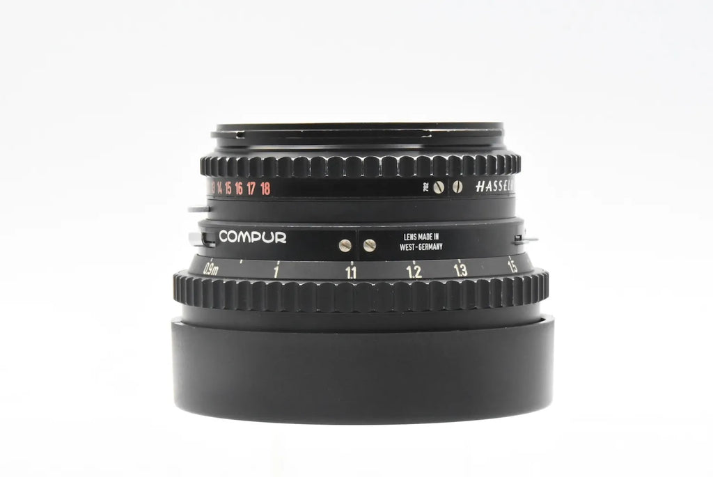 Hasselblad Carl Zeiss C Planar 80mm F2.8 T* SN. 5887295
