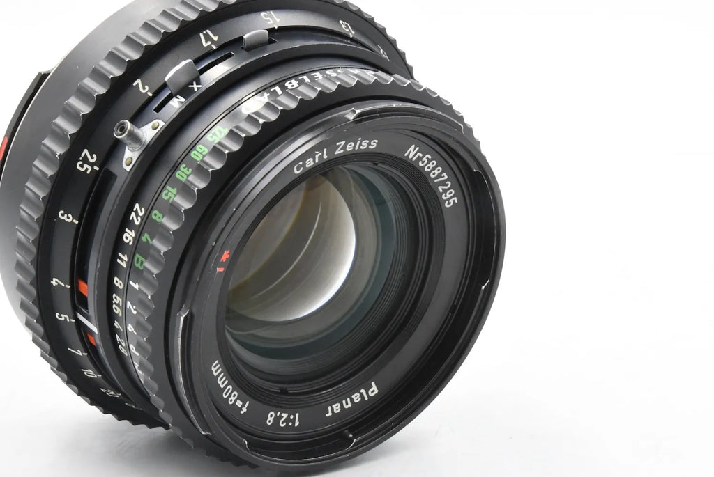 Hasselblad Carl Zeiss C Planar 80mm F2.8 T* SN. 5887295