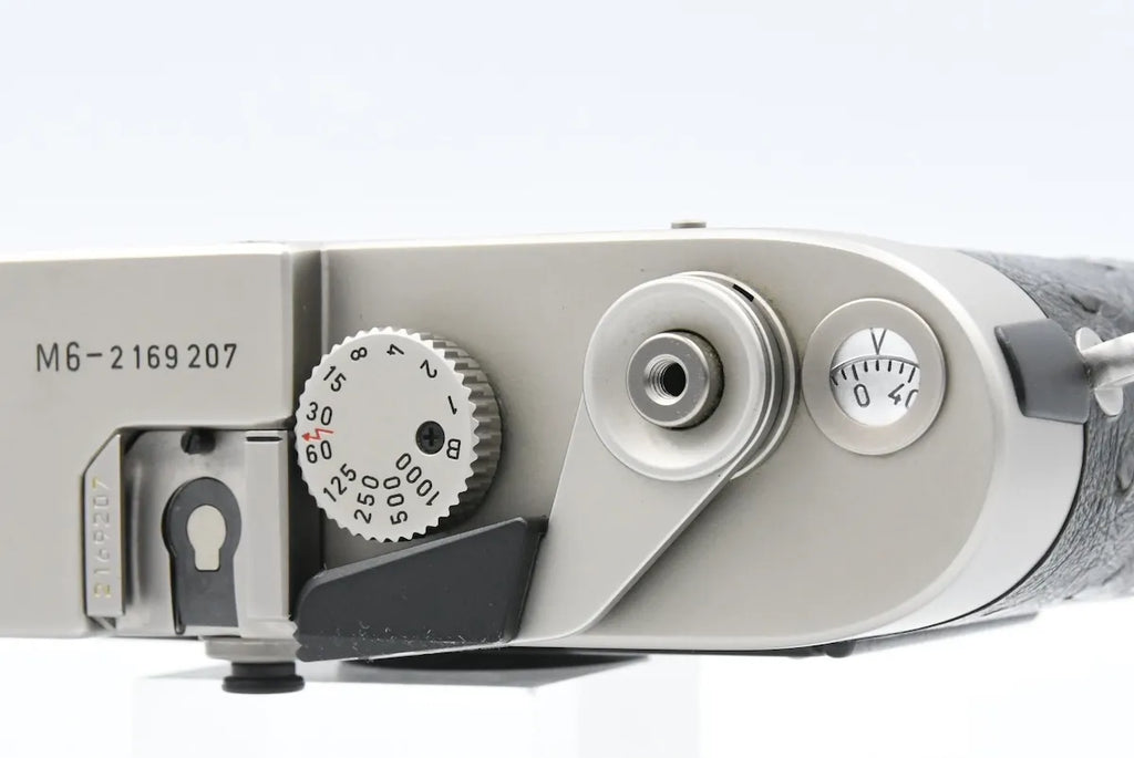 LEICA M6 Titanium Special Edition SN. 2169207