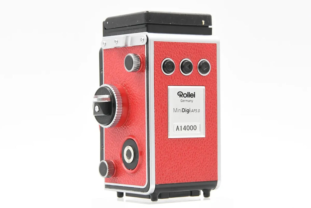 ROLLEI Rolleiflex MiniDigi Limited Red AF5.0 SN. A14000