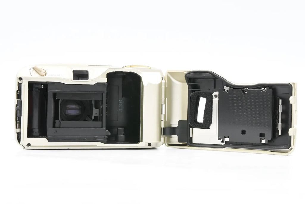 OLYMPUS MJU II SN. 5152706
