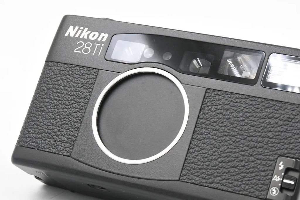 Nikon 28Ti SN. 5008709