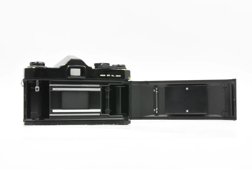 PENTAX SP Black + Super-TAKUMAR 55mm F1.8 SN. 3789083