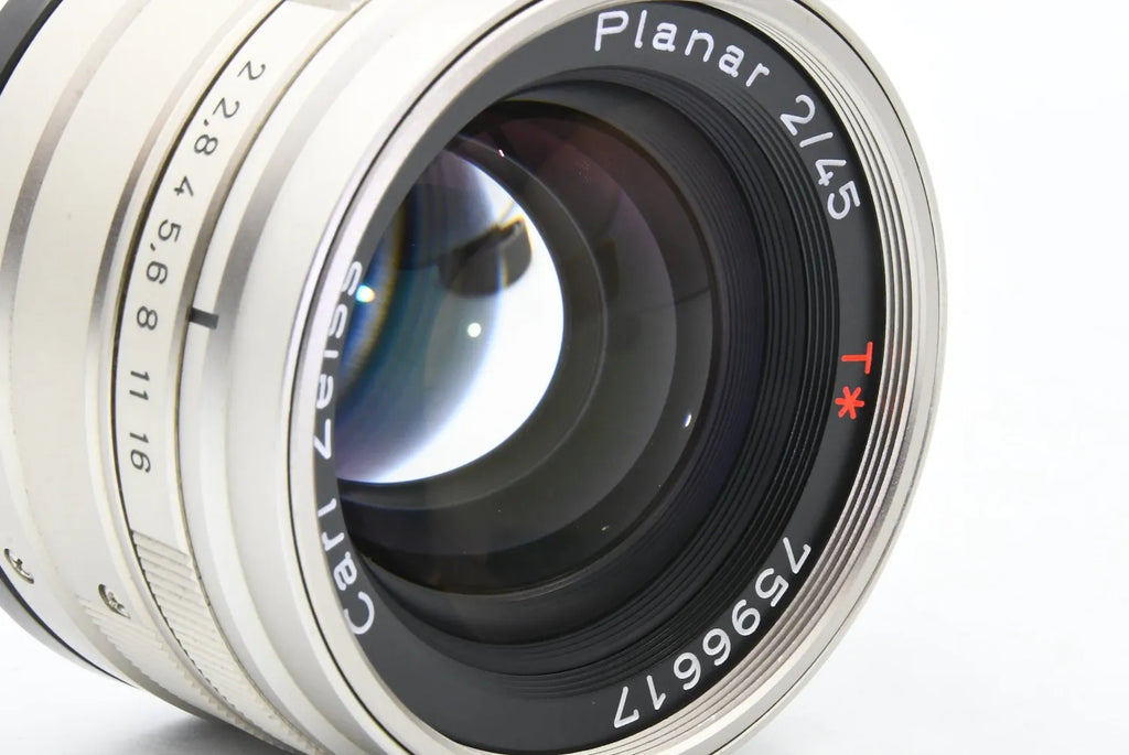 CONTAX Carl Zeiss Planar 45mm F2 T* (G) SN. 7596617