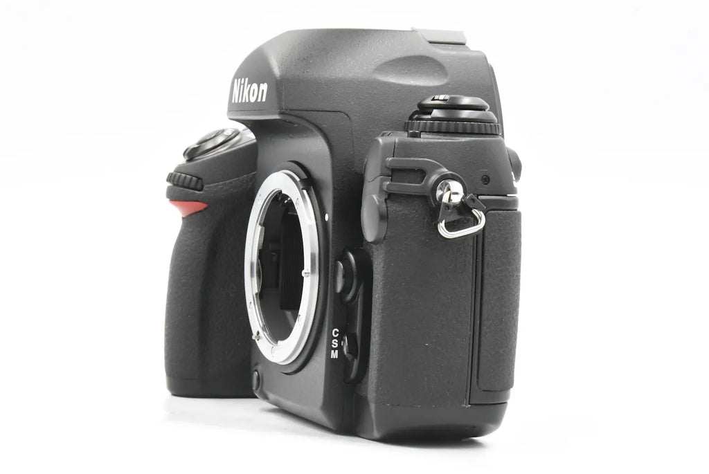 Nikon F6 SN. 0020411