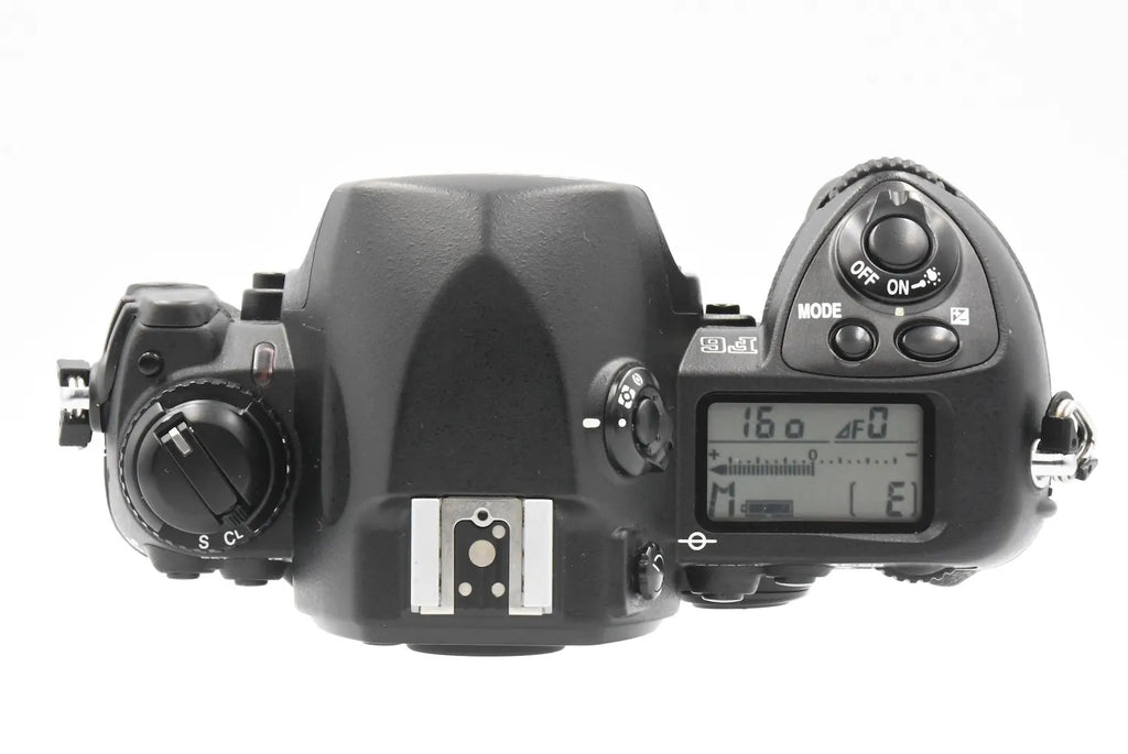 Nikon F6 SN. 0020411