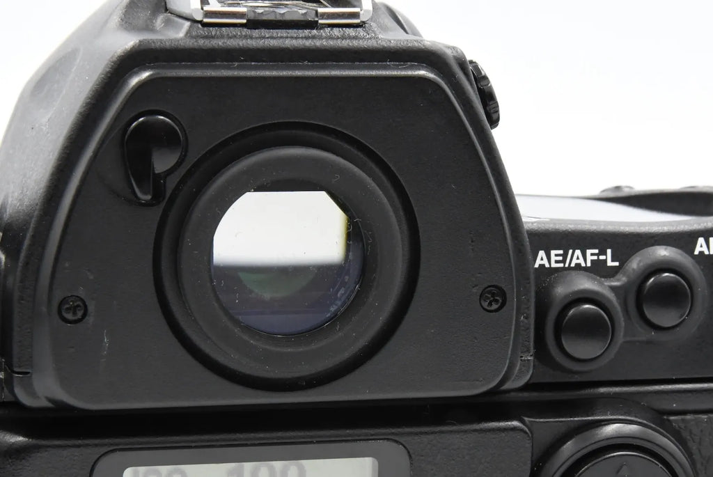 Nikon F6 SN. 0020411