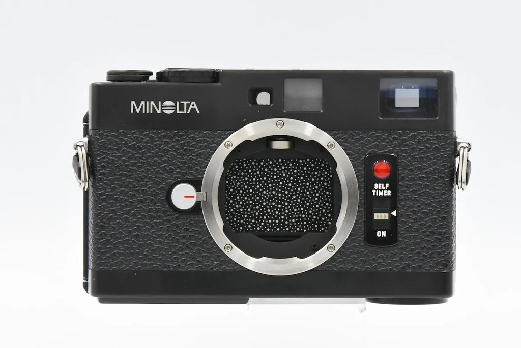 MINOLTA CLE + M-ROKKOR 40mm F2 + Grip SN. 1022693